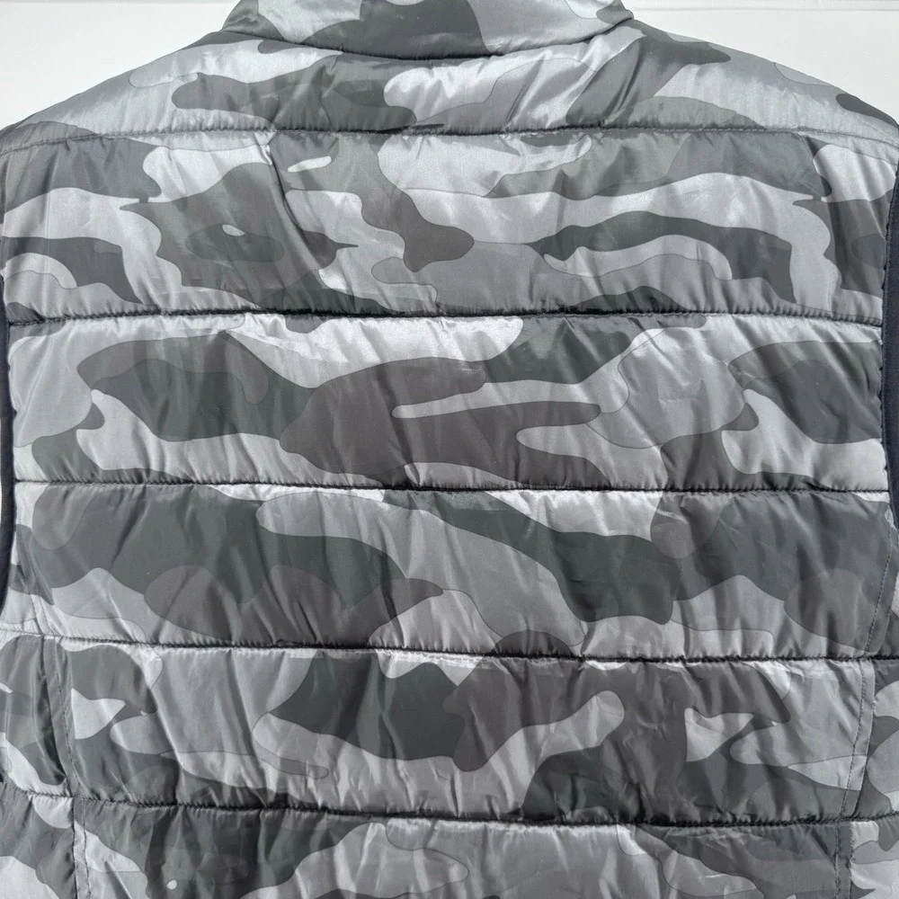 Urban Republic Boys XL 18/20 Gray Black Camo Puffer Vest Gorpcore Zip NWT